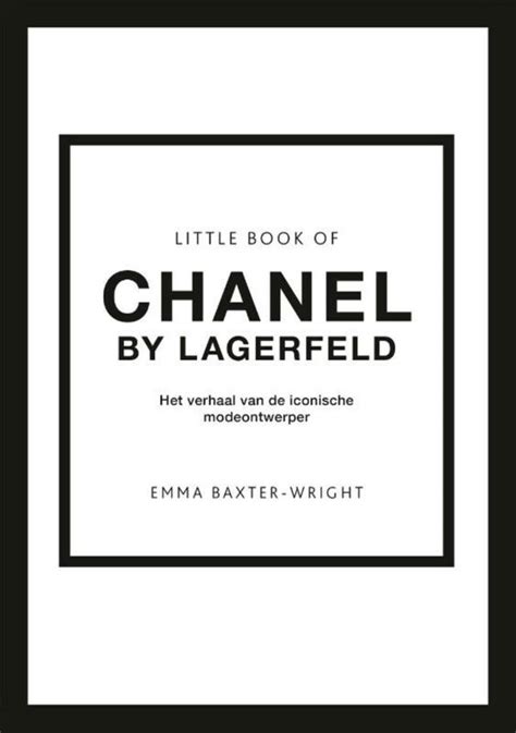 chanel boekje